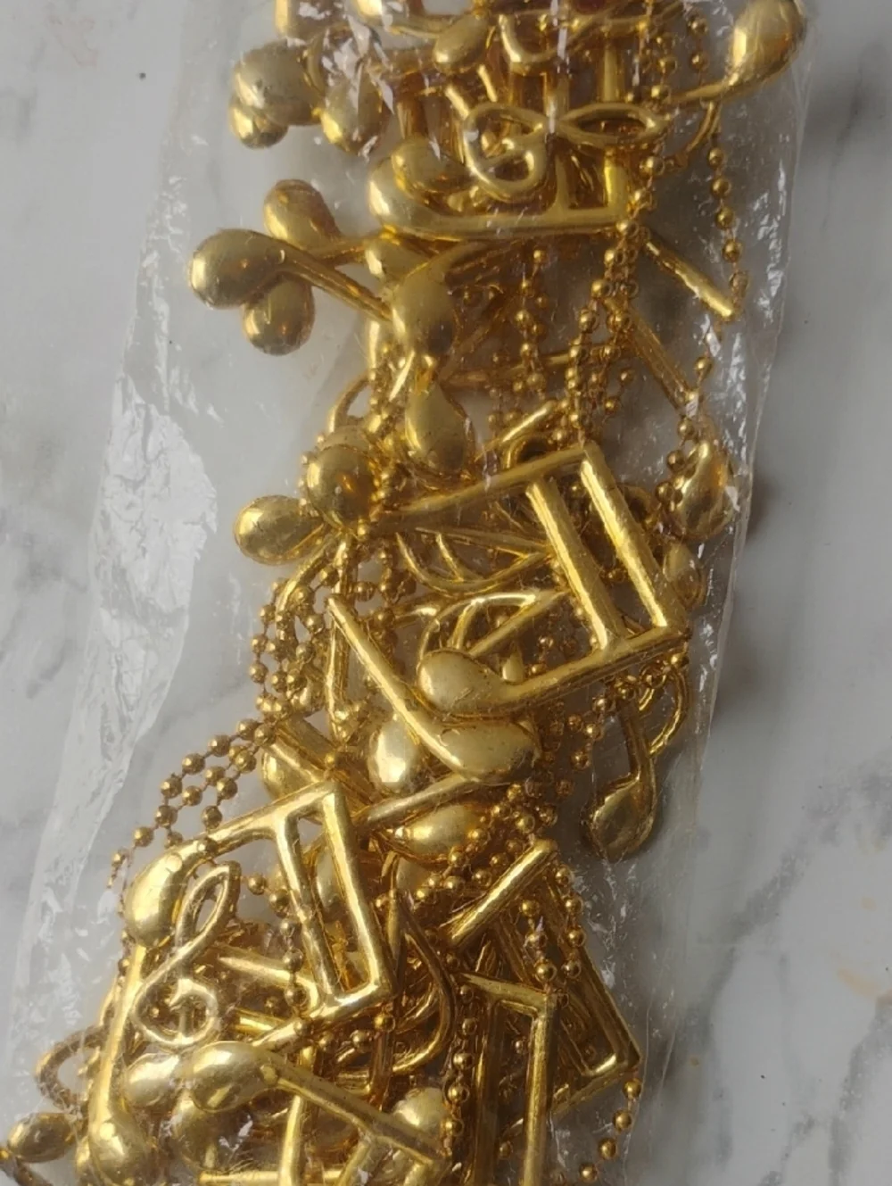 Gold Holiday Garland - Musical Notes
